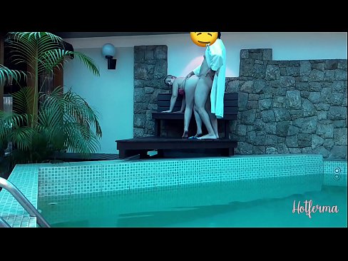 ❤️ Šéf pozve služebnou k bazénu, ale neodolala žhavému Sex video u nás cs.hentaivost.ru ❌❤