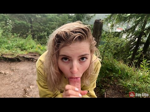 ❤️ Dívka polyká sperma po veřejném orálu - Eva Elfi Sex video u nás cs.hentaivost.ru ❌❤